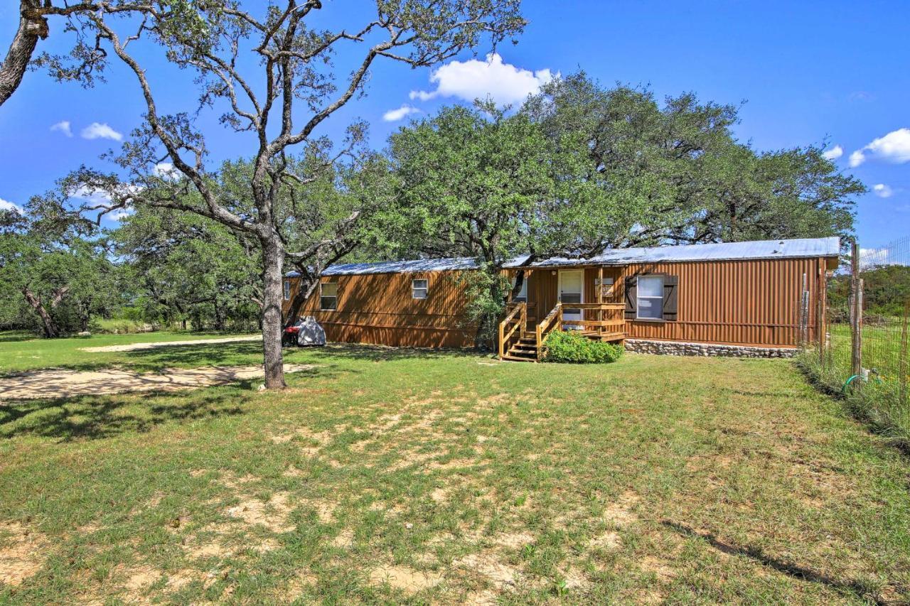 Quiet Utopia Cabin With Deck And Mountain Views! Exterior photo